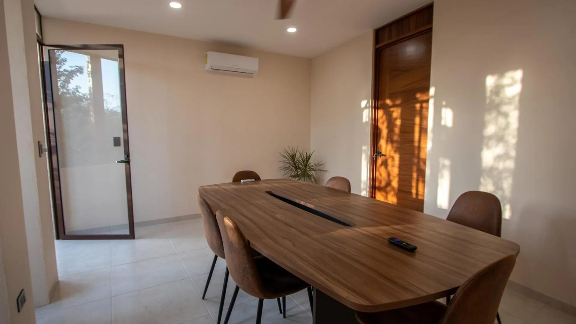 2 Bedrooms Apartment And Fully Equipped Kitchen Harmony Maxia تولوم
